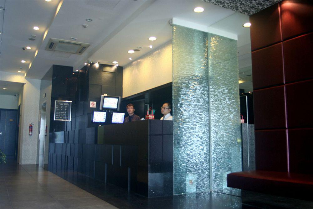 Hotel 81 Kovan Singapore Bagian luar foto